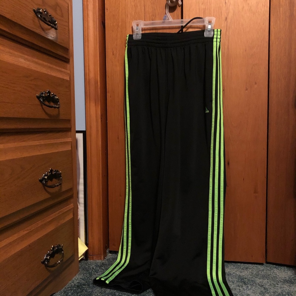 Adidas sweatpants
